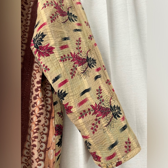 Kantha Bae Rising Sun Coat - Picture 9 of 13
